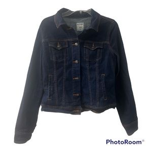 Old Navy ladies denim jacket EUC